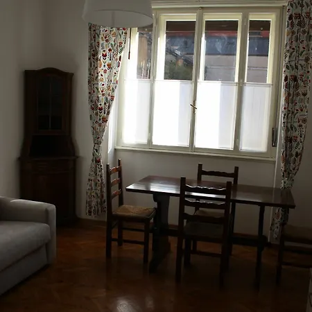 Hotel In Centro Con Wifi E Posto Auto In Garage