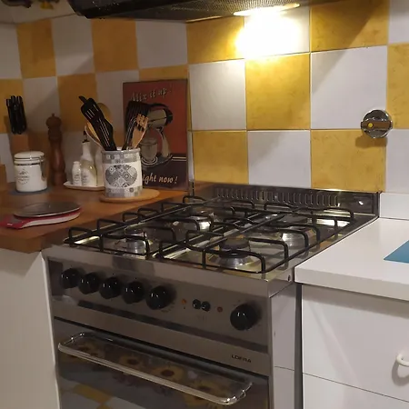 Отель In Centro Con Wifi E Posto Auto In Garage 5*