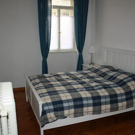 In Centro Con Wifi E Posto Auto In Garage Триест